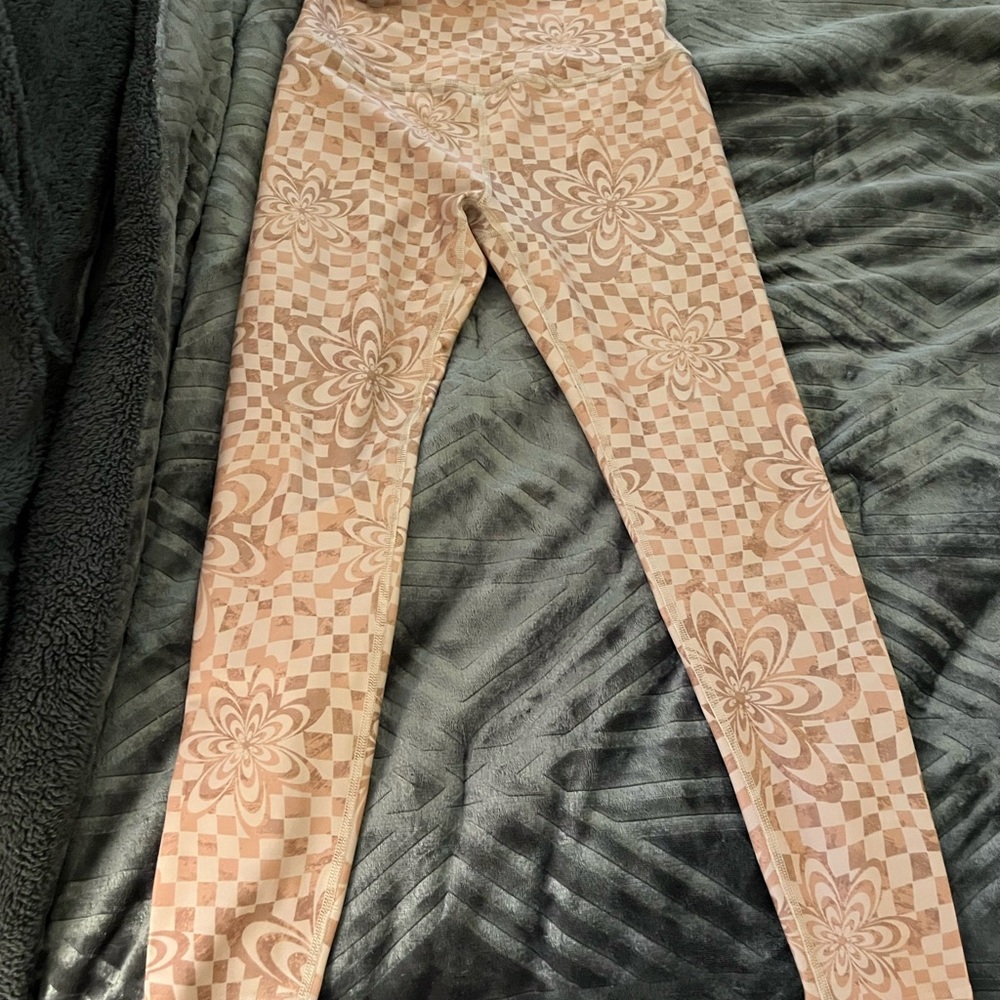 Beyond Yoga Brown and Cream Patterned Leggings